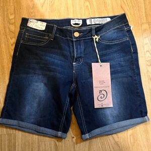 Indigo Rein Bermuda Shorts Size 13